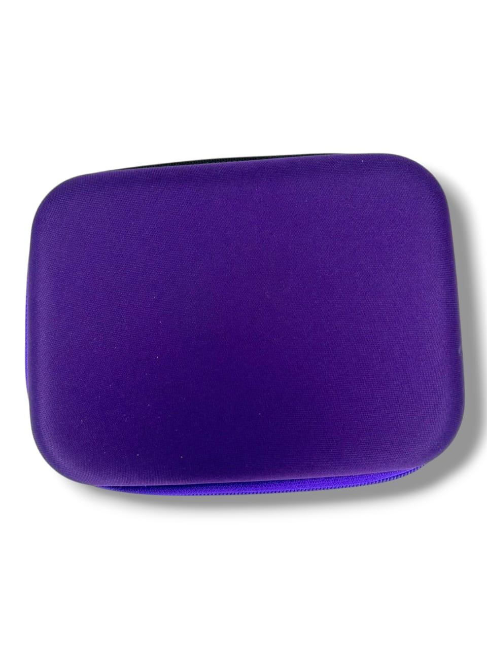 Case grande tipo Puff Roxa